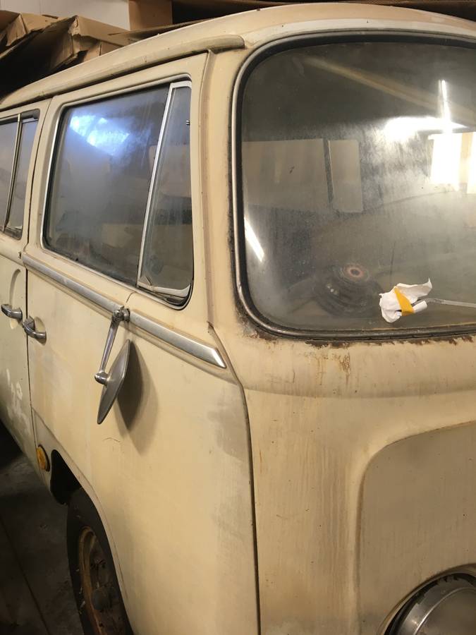 Volkswagon-bus-1968-2
