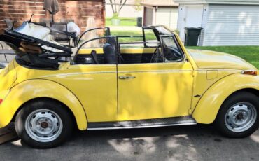 Volkswagon-super-beetle-1972-yellow-21