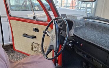 Volkswagon-super-beetle-1974-red-7