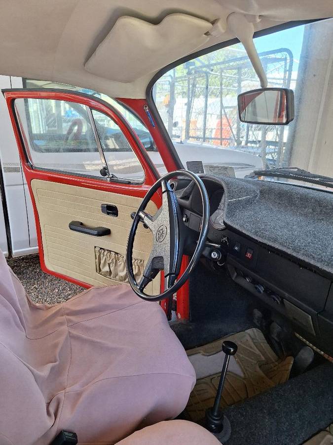 Volkswagon-super-beetle-1974-red-7