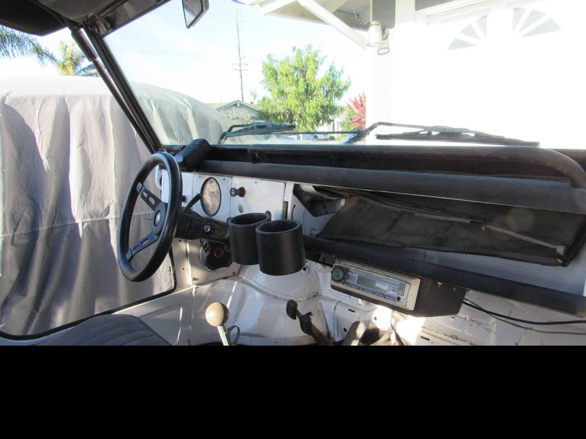 Volkswagon-thing-1973-white-2