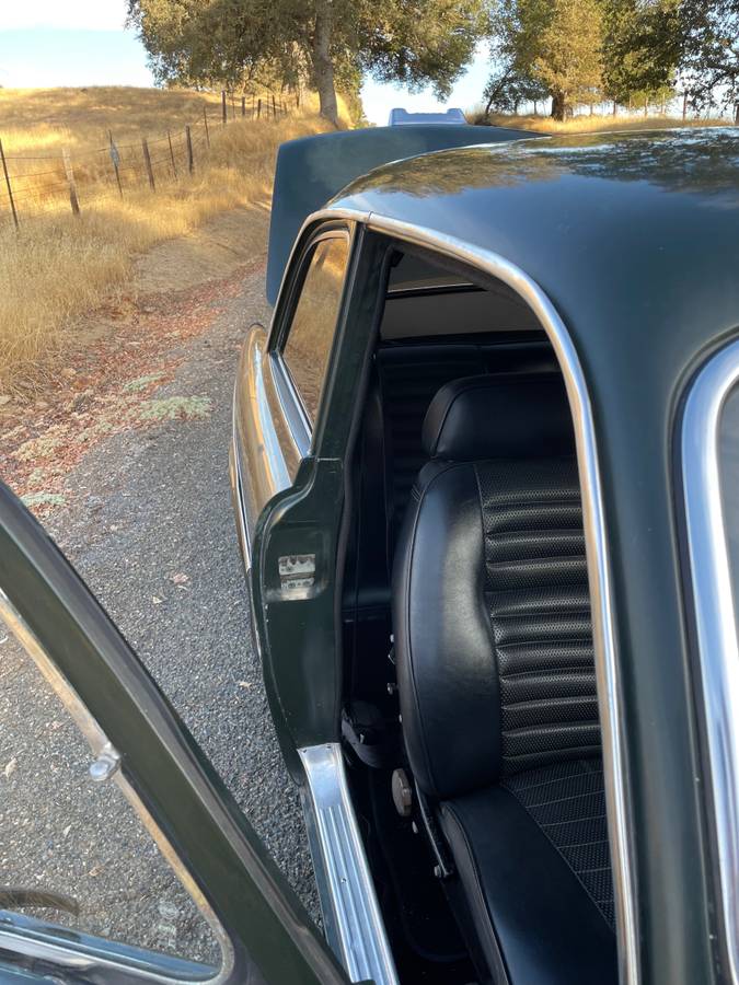 Volvo-122s-1968-10