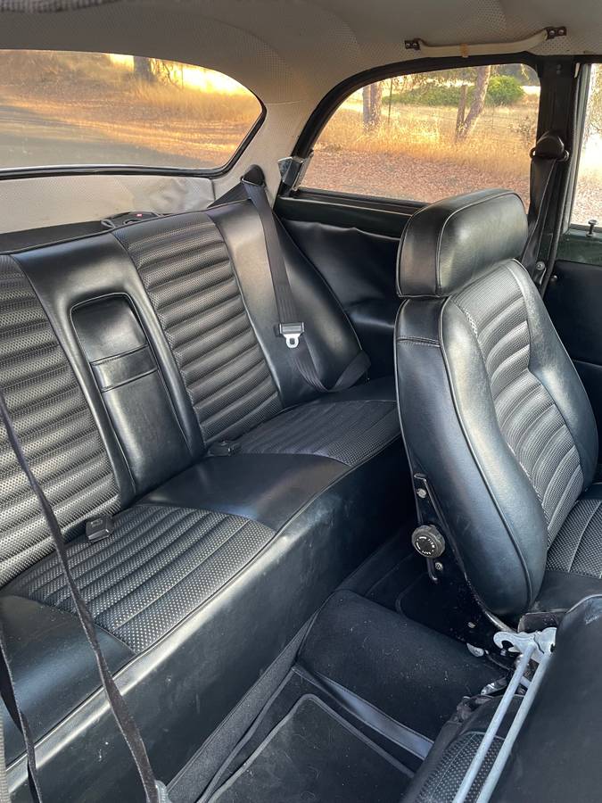 Volvo-122s-1968-16