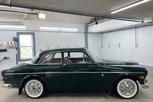 Volvo-122s-1968-Green-2
