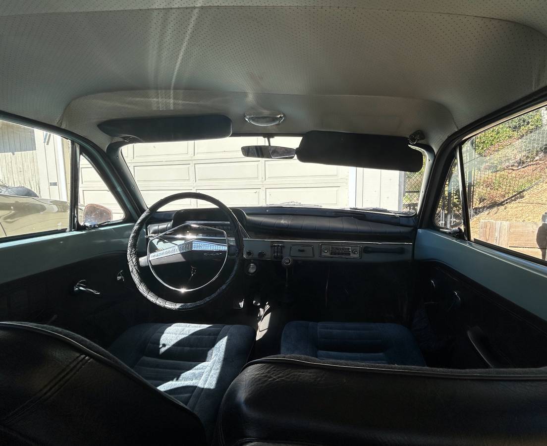 Volvo-122s-amazon-1966-blue-1