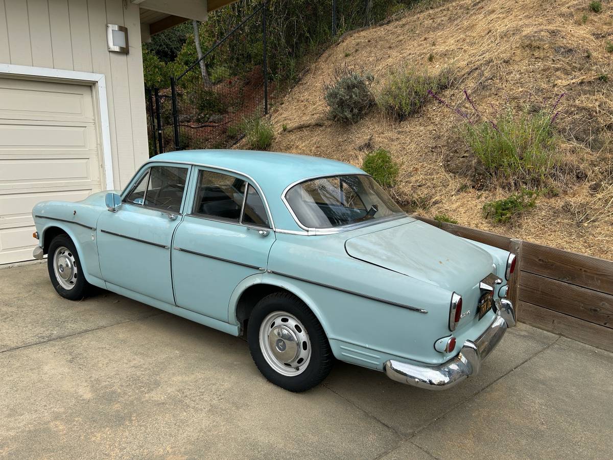Volvo-122s-amazon-1966-blue-2