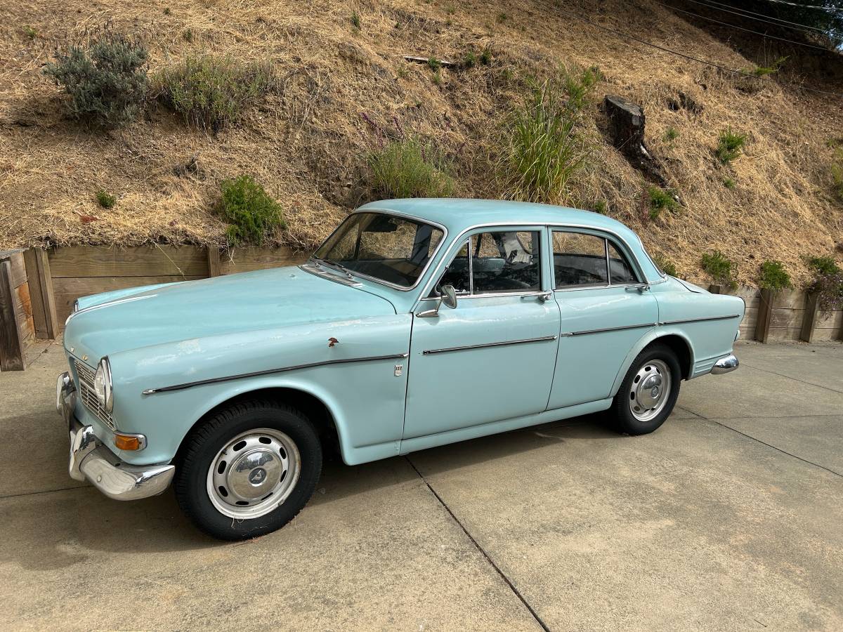 Volvo-122s-amazon-1966-blue-4