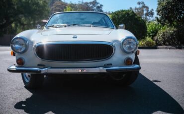 Volvo-1800es-1973-California-White-Blue-1