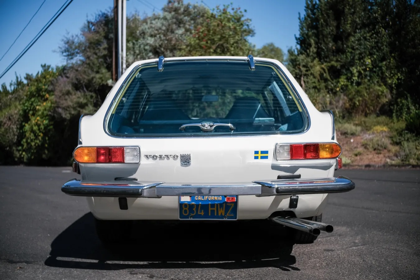 Volvo-1800es-1973-California-White-Blue-5