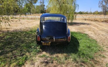 Volvo-1962-black-4