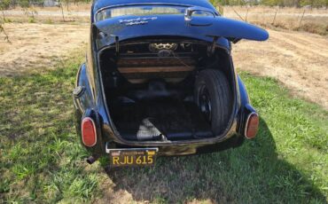 Volvo-1962-black-5