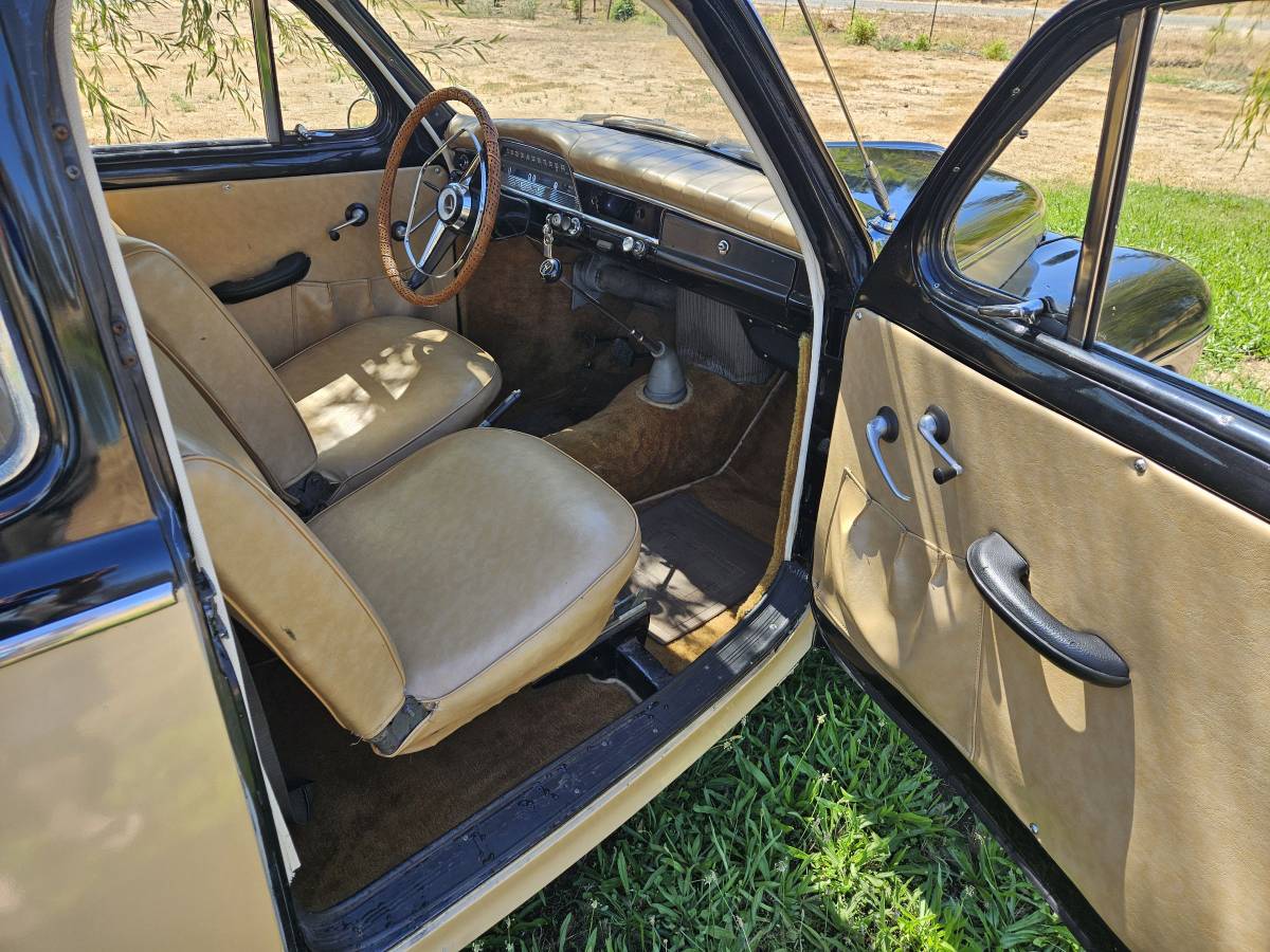 Volvo-1962-black-6