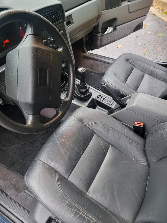 Volvo-1994-blue-5
