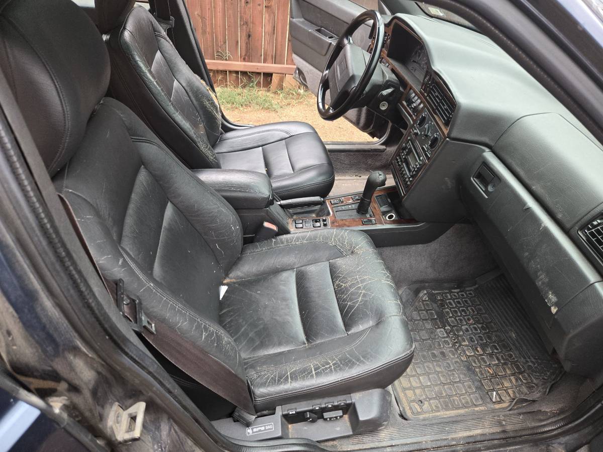 Volvo-1996-blue-2