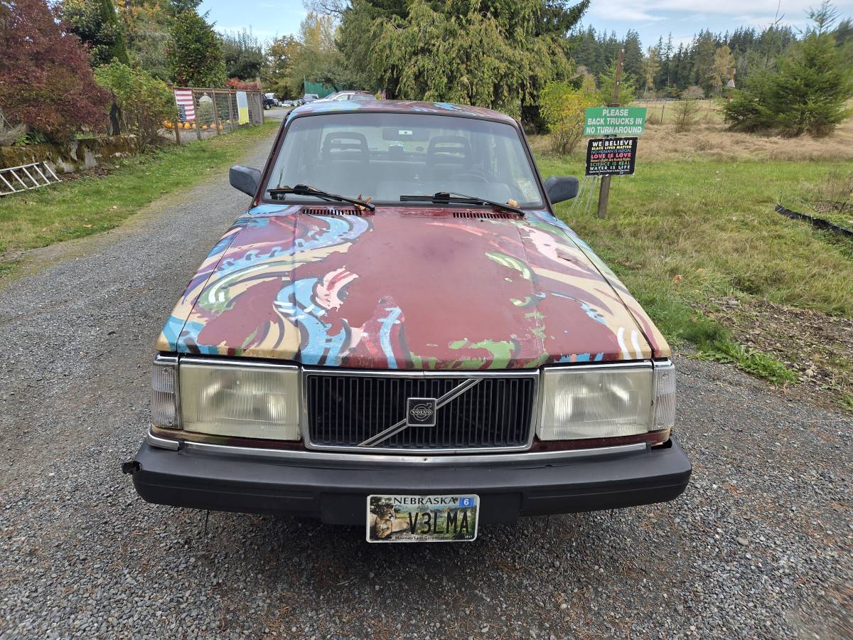 Volvo-240-1988-custom-5