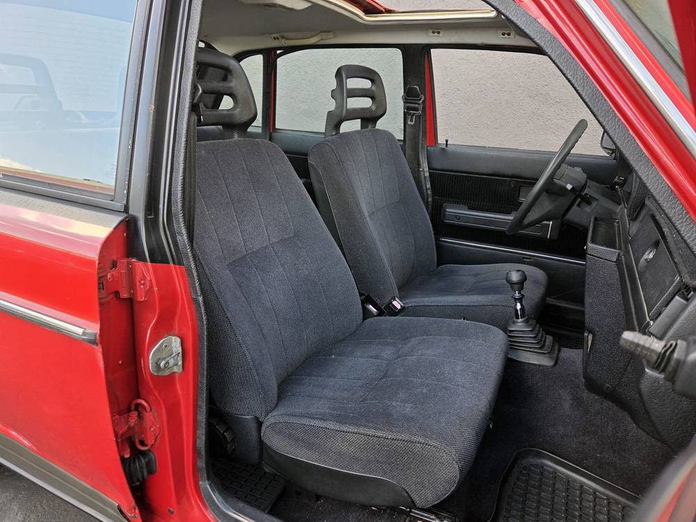 Volvo-240-1991-10