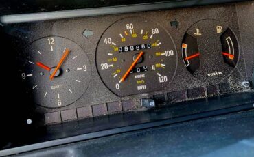 Volvo-240-1991-11