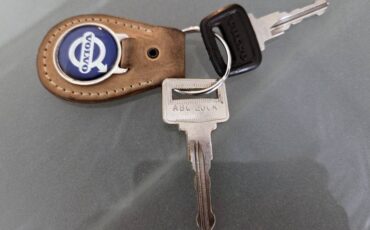 Volvo-240-1991-13