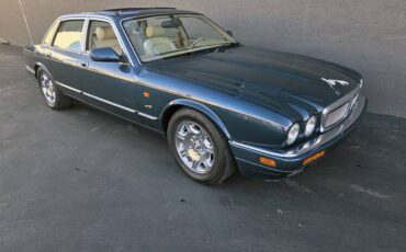 Volvo-240-1991-18