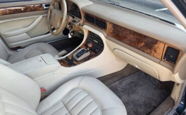 Volvo-240-1991-19