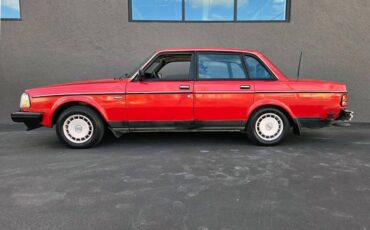 Volvo-240-1991-2