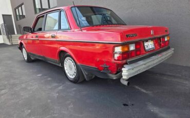 Volvo-240-1991-4