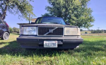 Volvo-240-1992-black