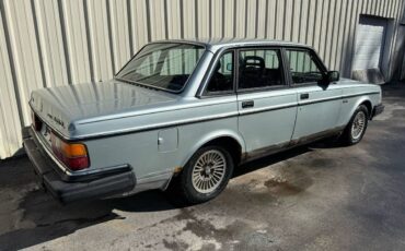 Volvo-240-dl-1987-50