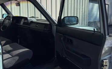 Volvo-240-dl-1987-57