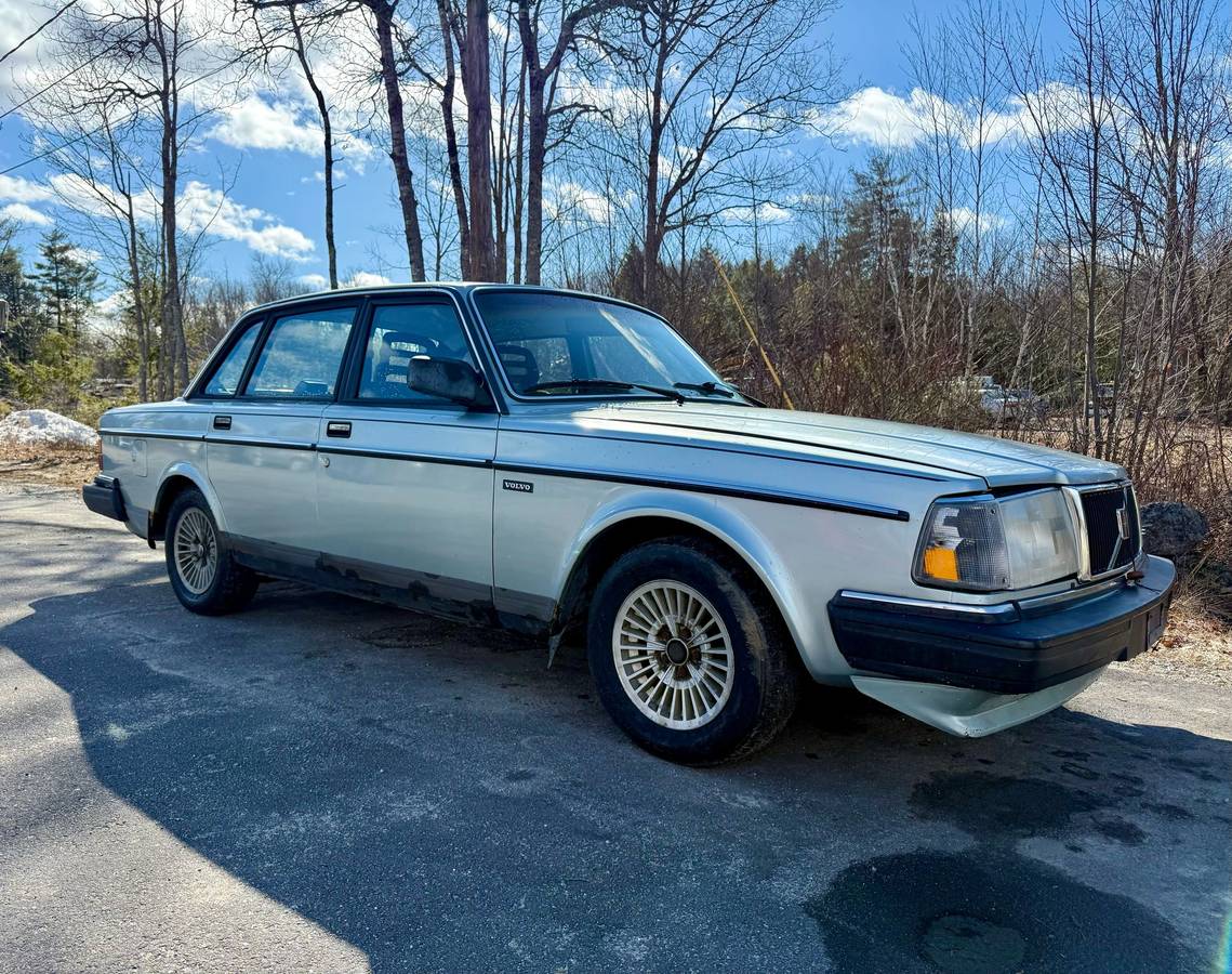 Volvo-240-dl-1987-59