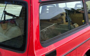 Volvo-240-series-1993-red-7