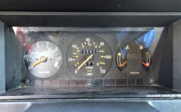 Volvo-240-series-1993-red-8