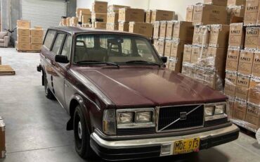 Volvo-240-series-cb-1981-brown-2