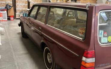Volvo-240-series-cb-1981-brown-5
