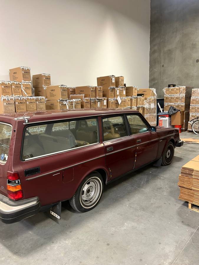 Volvo-240-series-cb-1981-brown-7