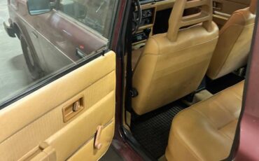Volvo-240-series-cb-1981-brown-9