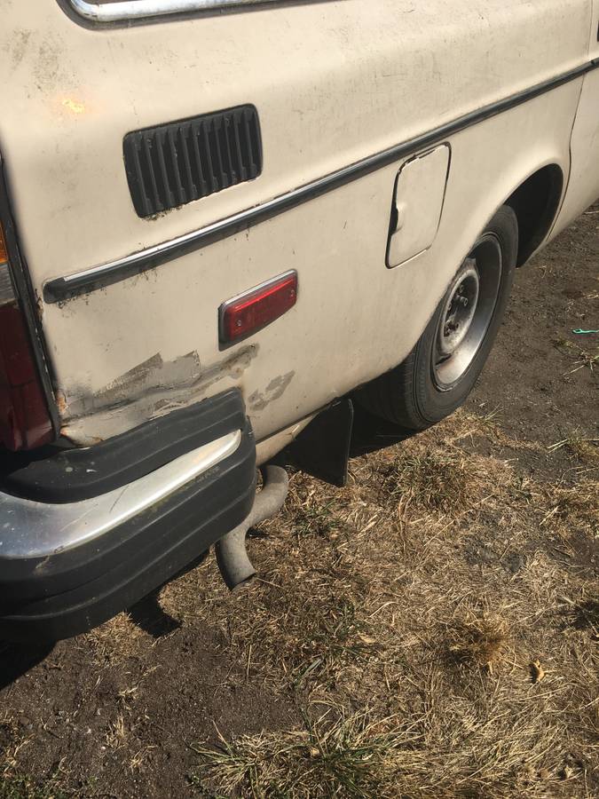 Volvo-240-wagon-1980-brown-2