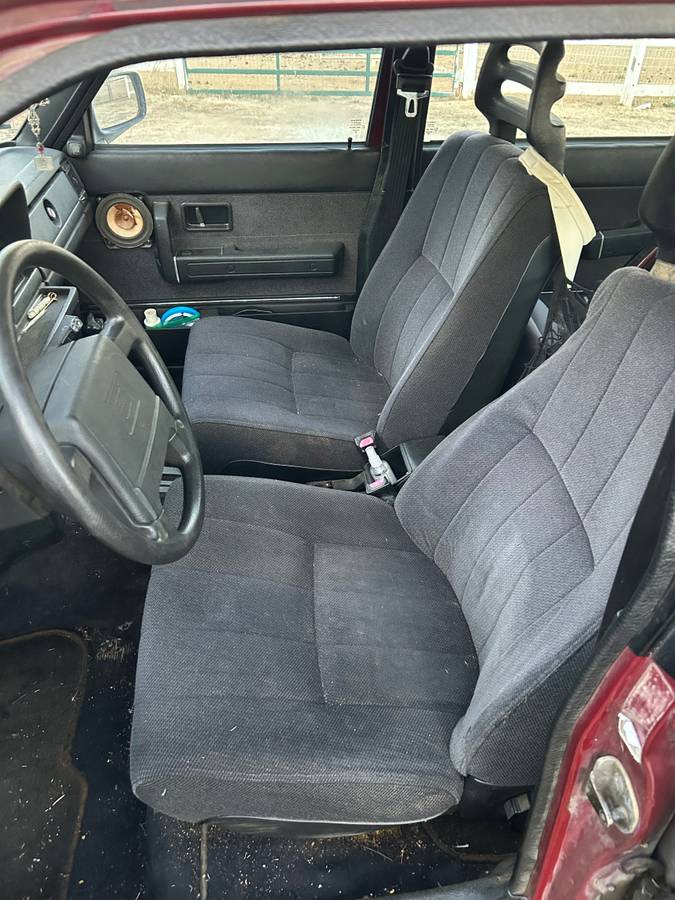 Volvo-240-wagon-1990-red-1