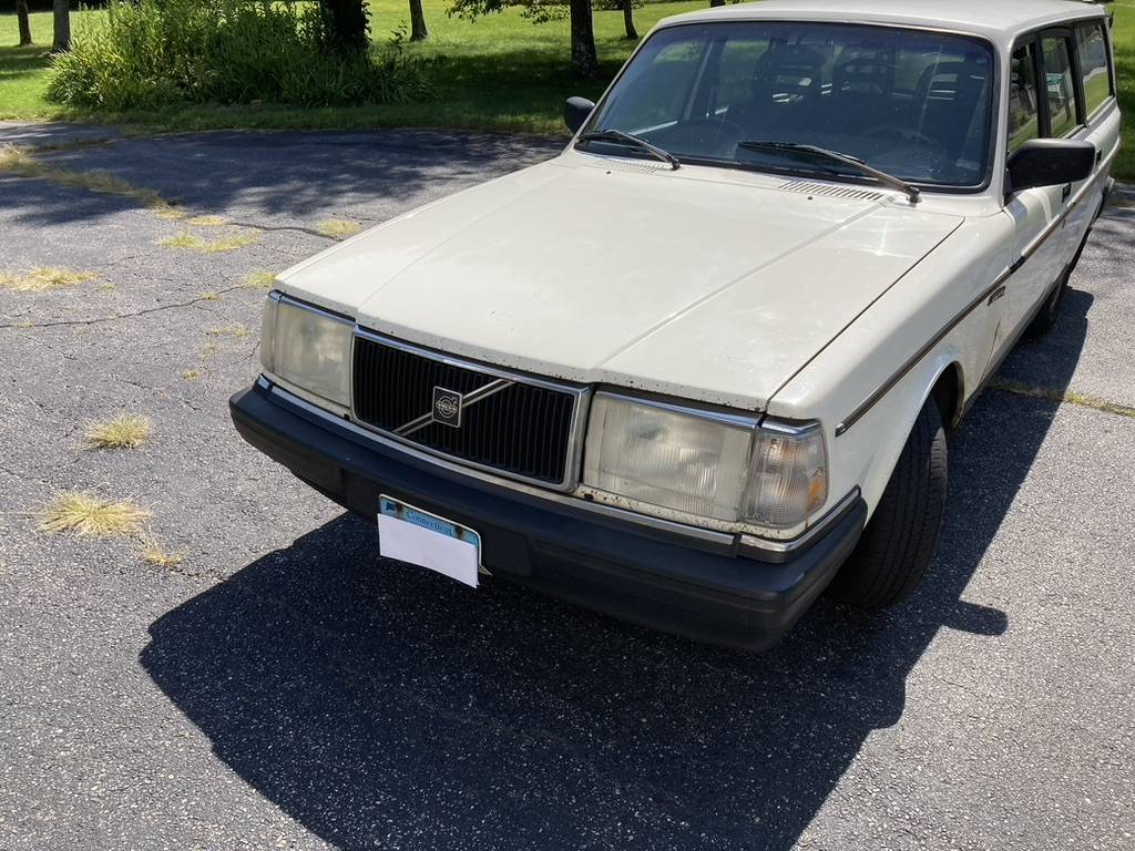 Volvo-240-wagon-1992-1