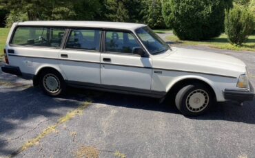 Volvo-240-wagon-1992-4