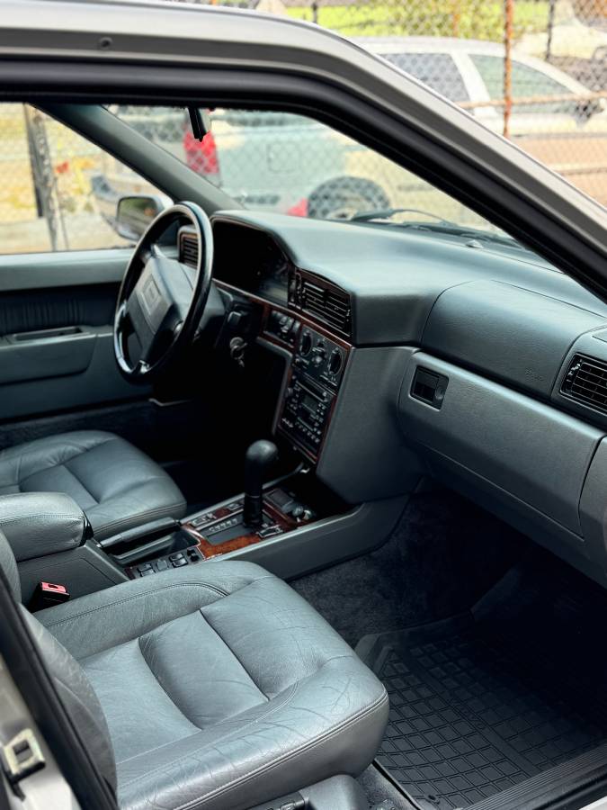 Volvo-850-series-1996-grey-11