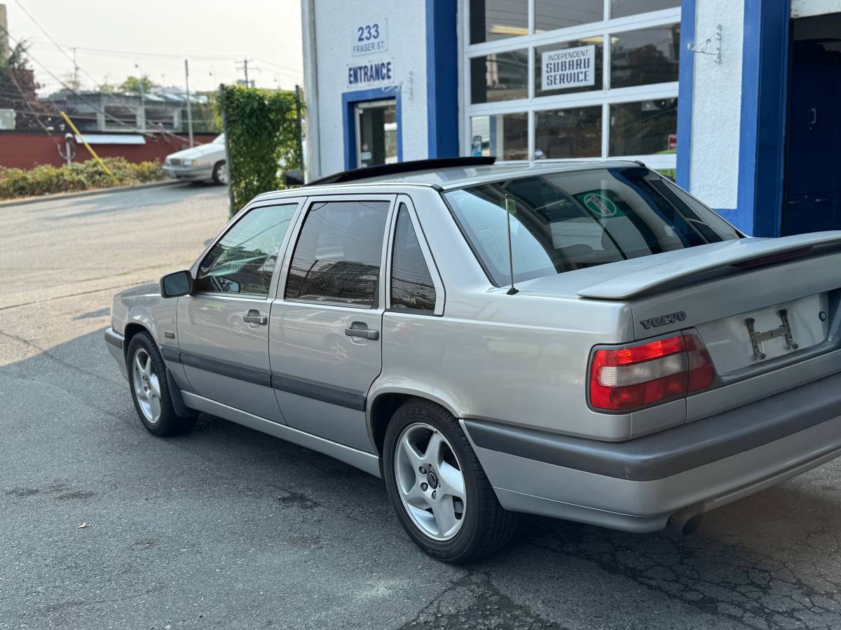 Volvo-850-series-1996-grey-9