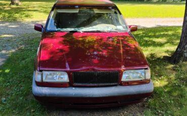 Volvo-850-series-1996-red