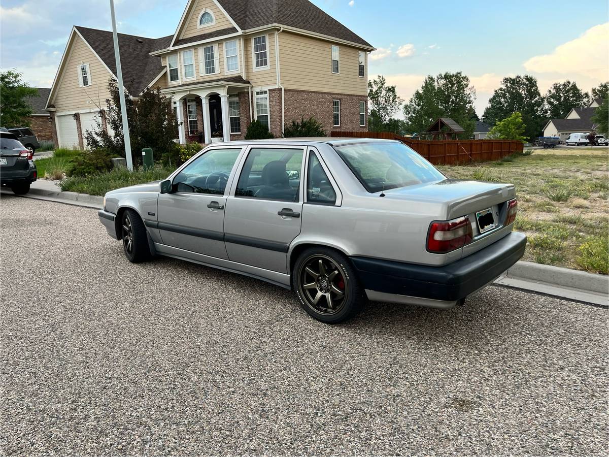 Volvo-850-series-1996-silver-2
