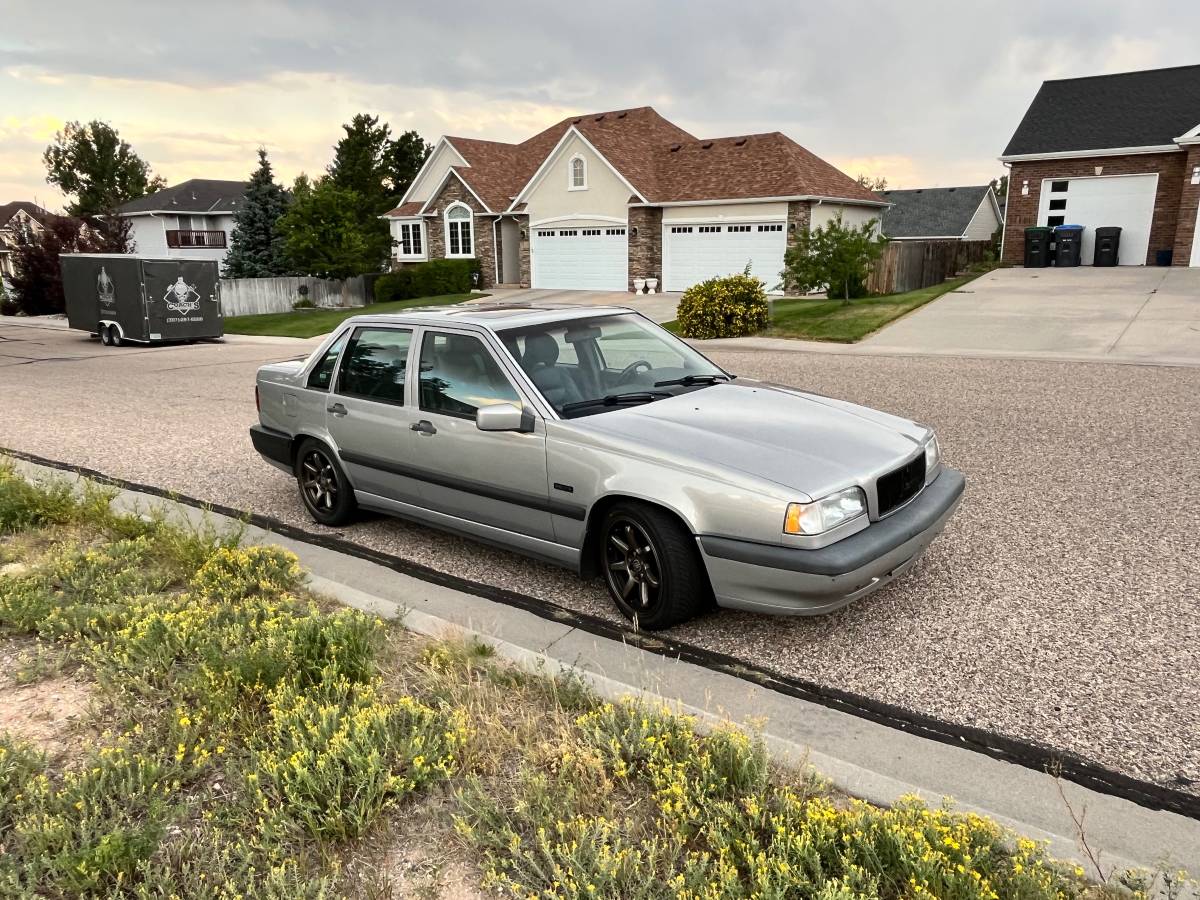 Volvo-850-turbo-1996-silver-1