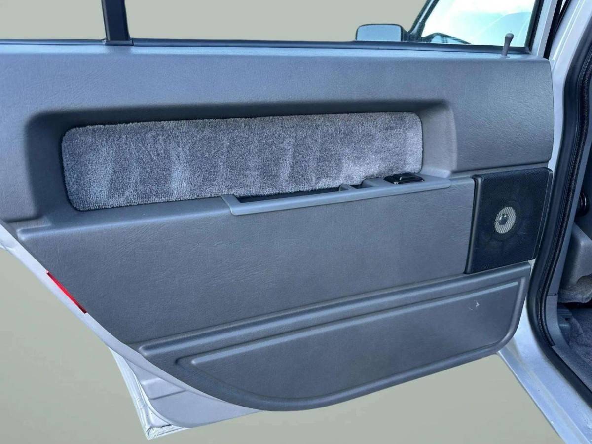 Volvo-940-1993-28