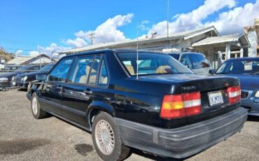 Volvo-940-series-1994-black-3
