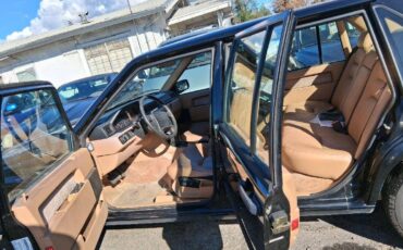 Volvo-940-series-1994-black-7