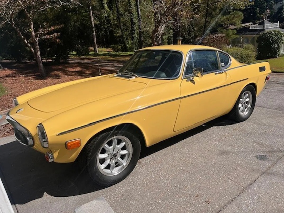 Volvo-P1800-1972-4