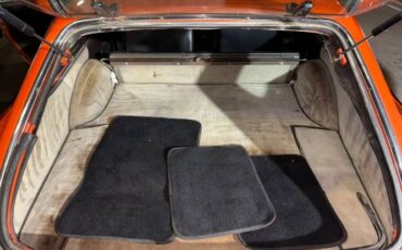 Volvo-P1800es-1973-Orange-5